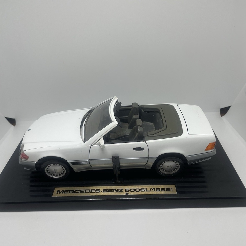 ROAD TOUGH「MERCEDES-BENZ 0SL